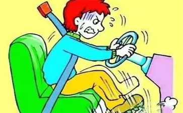 大件設(shè)備運輸：剎車失靈前的幾種現(xiàn)象，遇到了要這么做